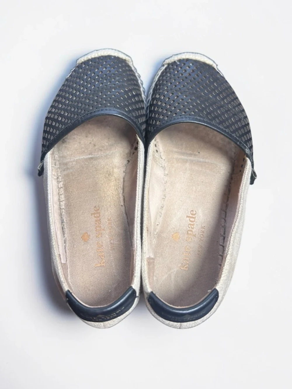 Kate Spade Greer Espadrilles 6.5 Black Perforated Leather Parchment Slip‎ On